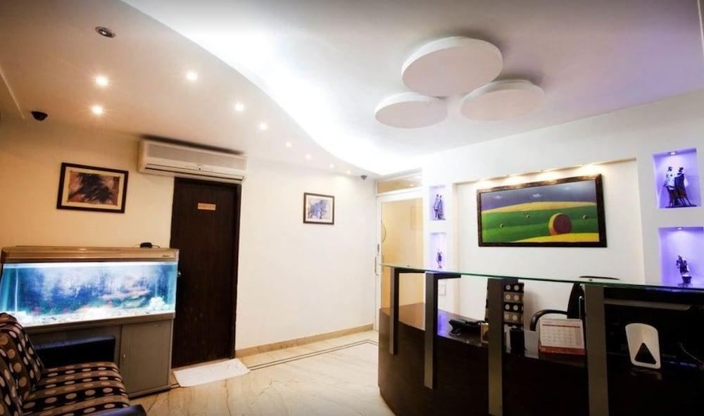 Capital O 16324 Niche Suites Бангалор Екстериор снимка