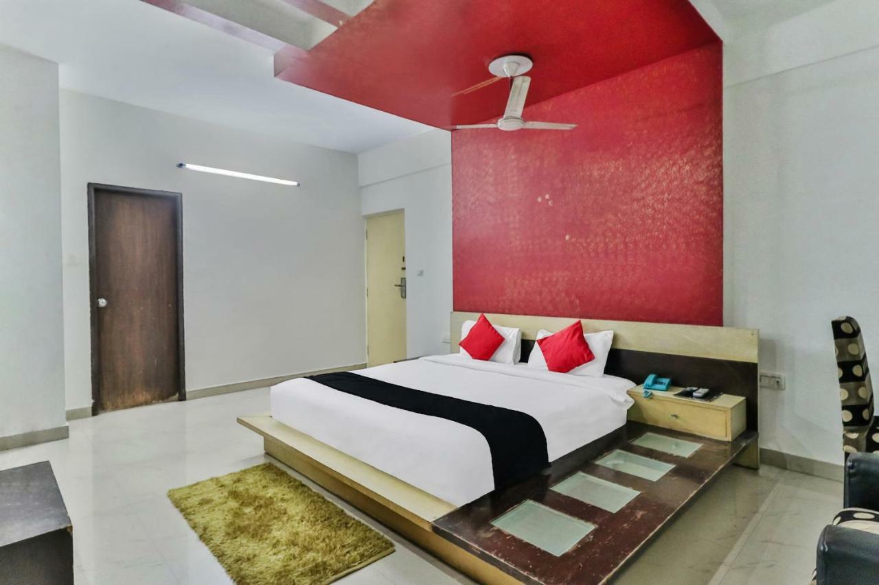Capital O 16324 Niche Suites Бангалор Екстериор снимка